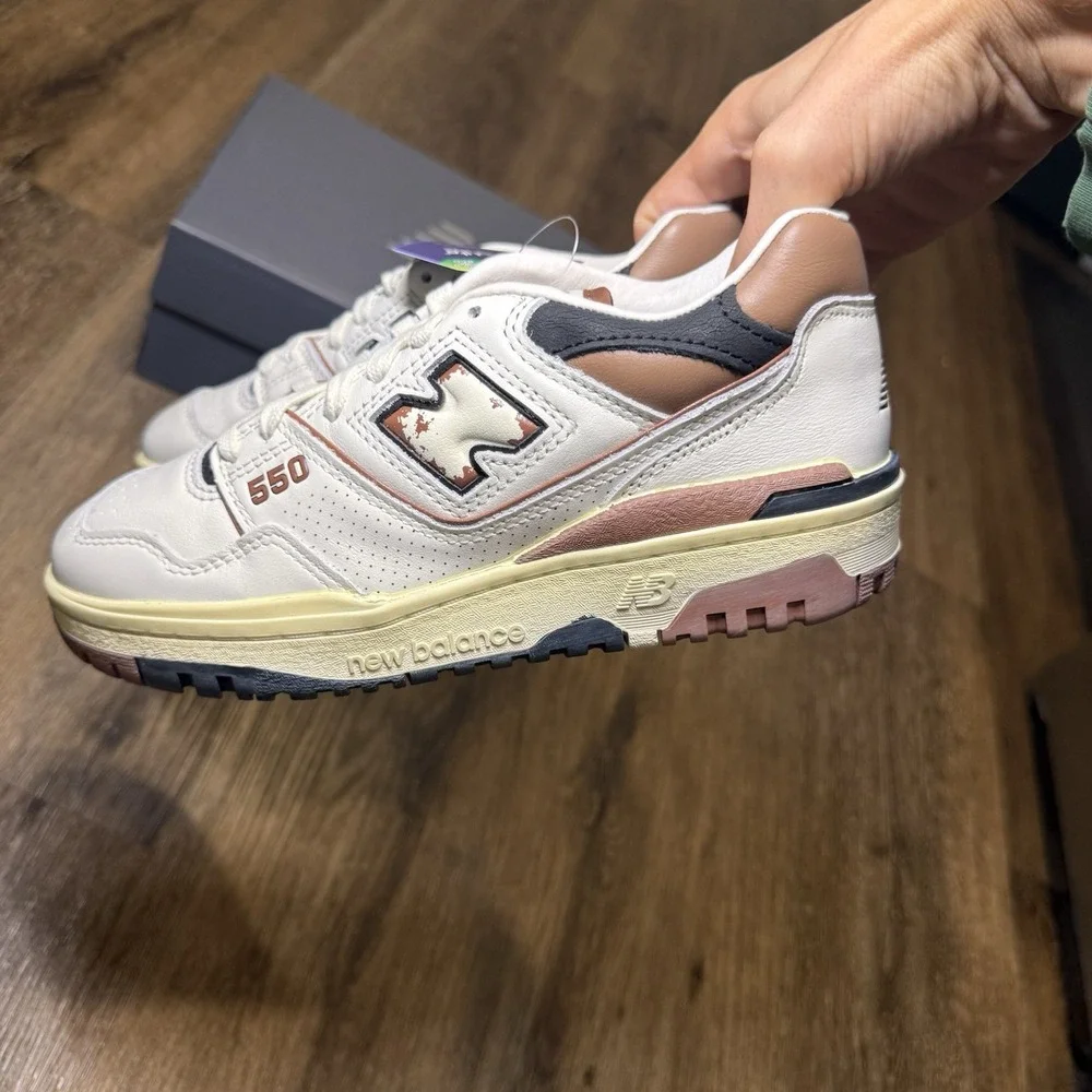 New Balance 550 Shoes White‎ Brown Tan Womens 6 Men 4.5 Sneaker Casual BB550VGC